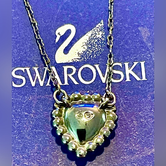 Swarovski Red Heart Crystal Necklace Mid-2000s w/ Original Box, Rhodium Chain - Picture 5 of 10